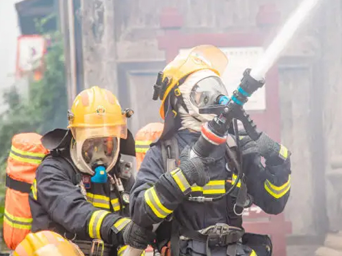 转“切实减轻企业负担，促进消防产业发展”六项措施